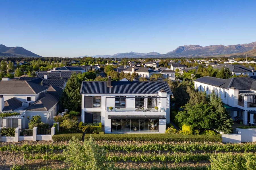 3 Bedroom Property for Sale in Val De Vie Estate Western Cape